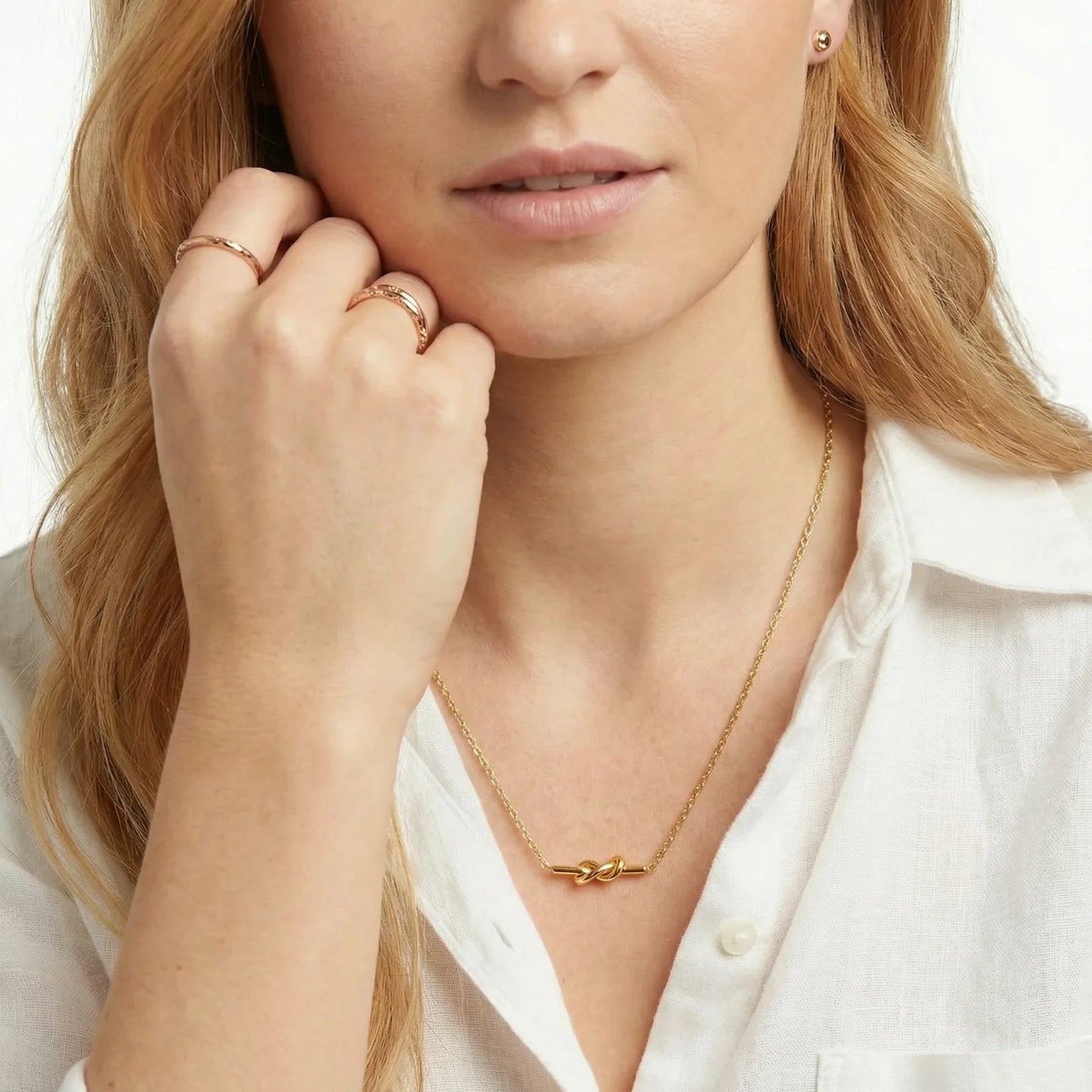 The Intertwined Necklace